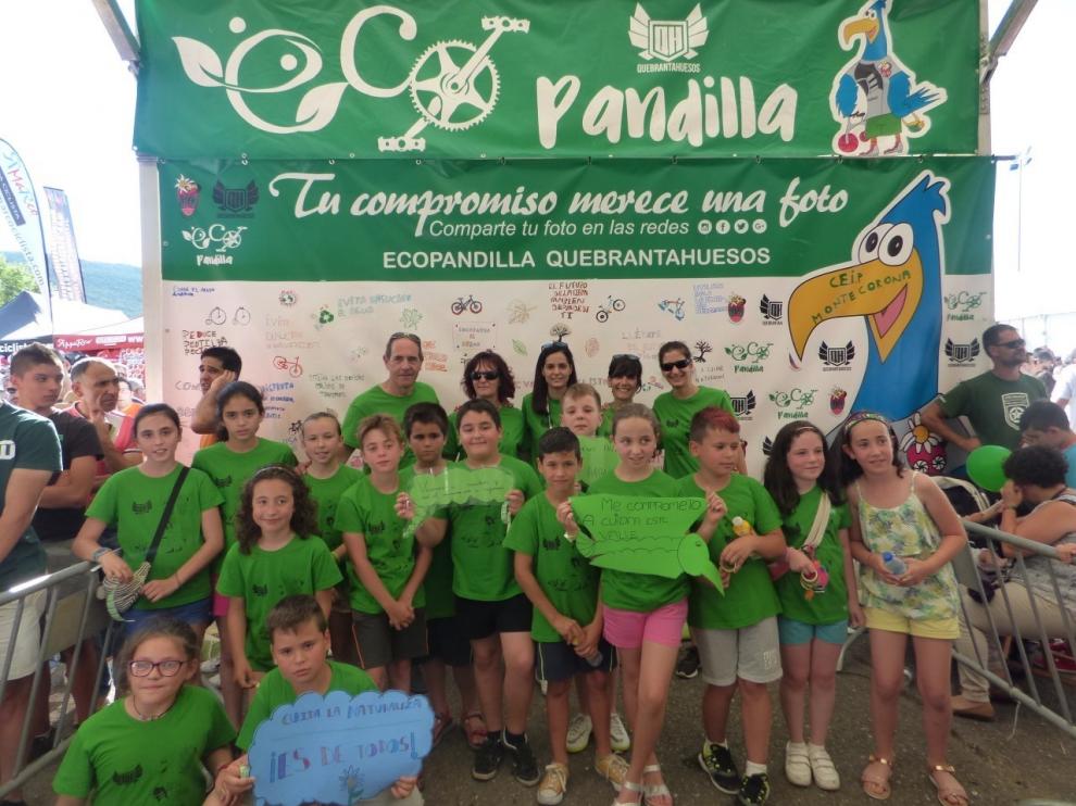 La Ecopandilla QH se mueve al ritmo de "Un pelotón de ayuda"