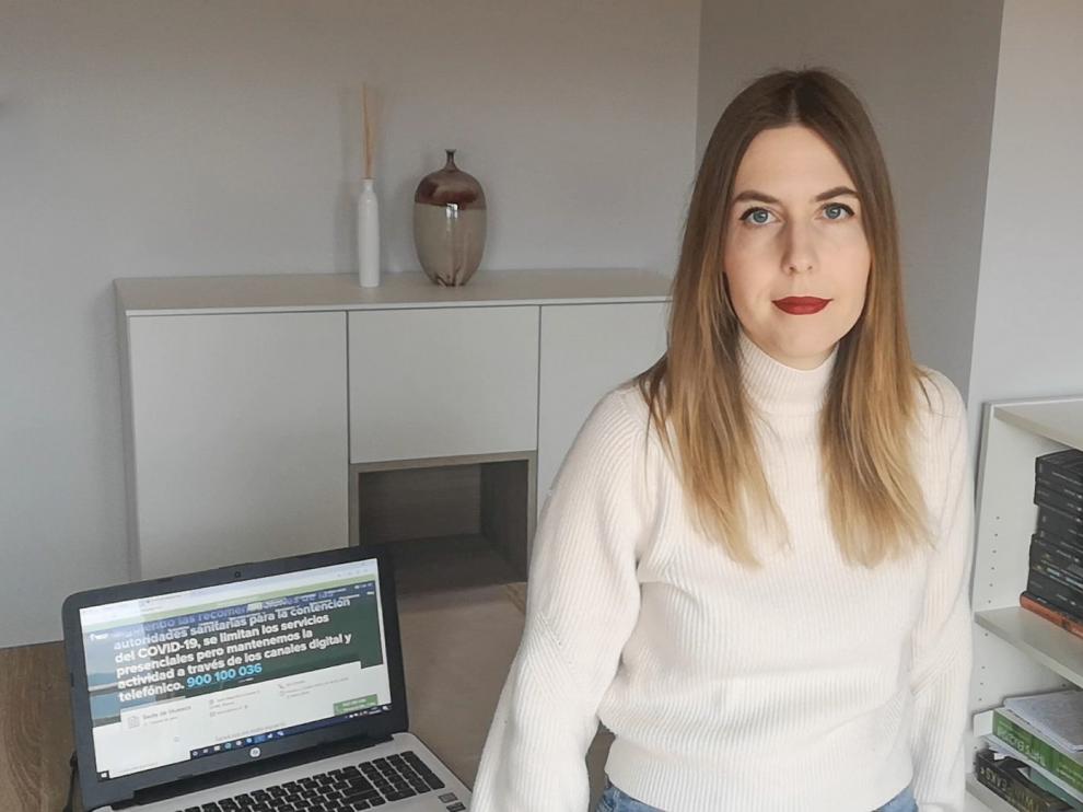 Sira Izárbez: "Los profesionales y voluntarios de la AECC seguimos estando allí"