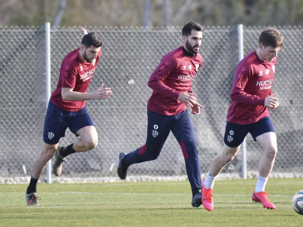 Los jugadores del Huesca reanudan los entrenamientos este lunes desde casa