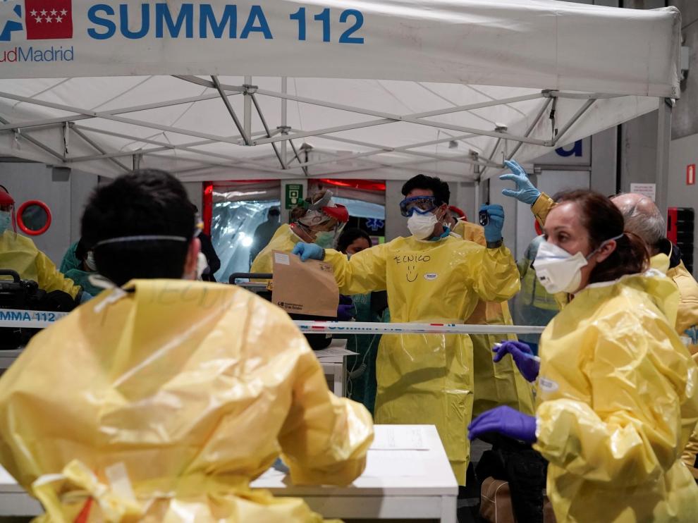 España suma 1.720 muertes por coronavirus, 394 más que ayer, y 28.572 contagios