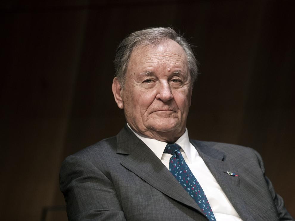 Muere Albert Uderzo, legendario dibujante de Astérix