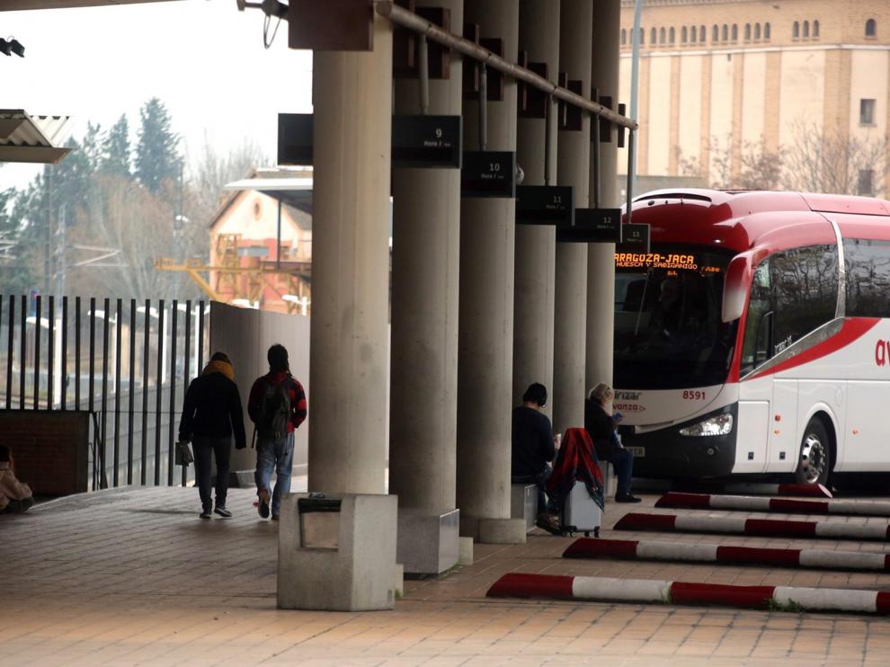 José Ramón Lasierra: "Se han reducido en un 93 por ciento los viajes en autobús" por el estado de alarma por el coronavirus