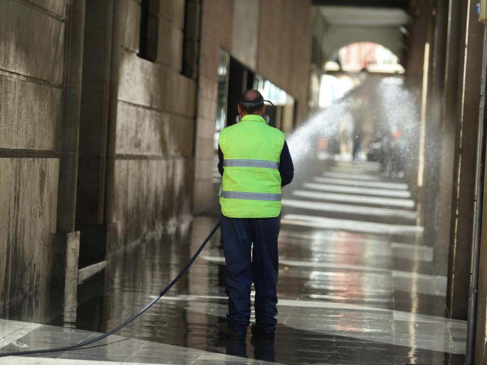 La jornada de este viernes de coronavirus, foto a foto