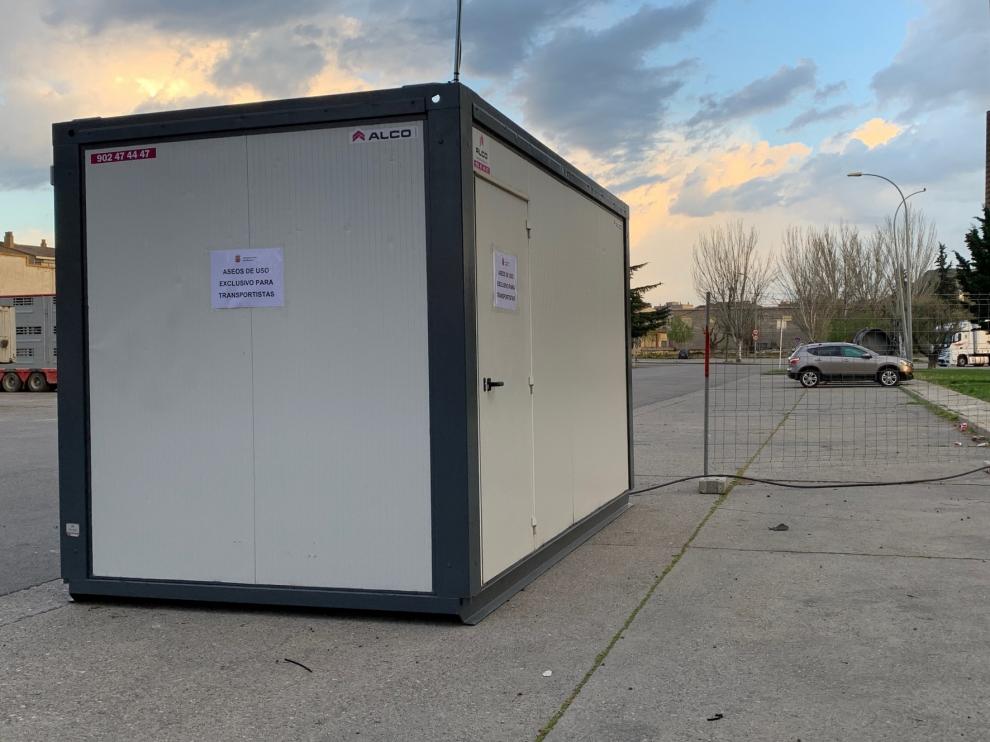 Monzón instala vestuarios para los transportistas en Paúles