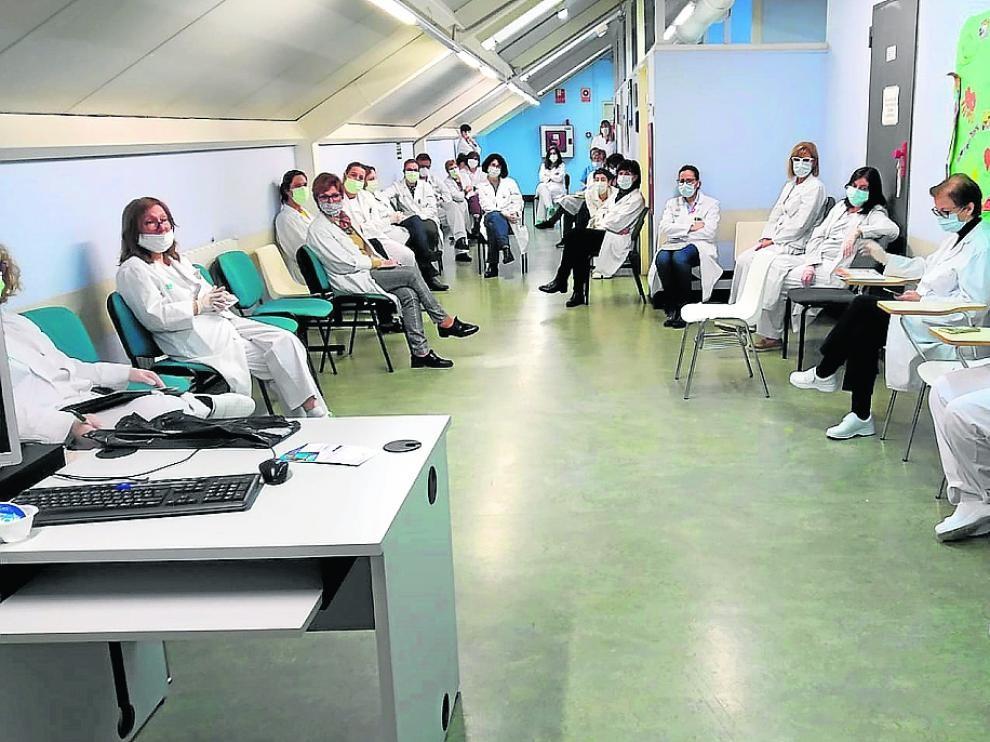 Malestar entre los médicos tras las declaraciones de Lambán en las que les insta a tener "más altura de miras y arrimar el hombro"