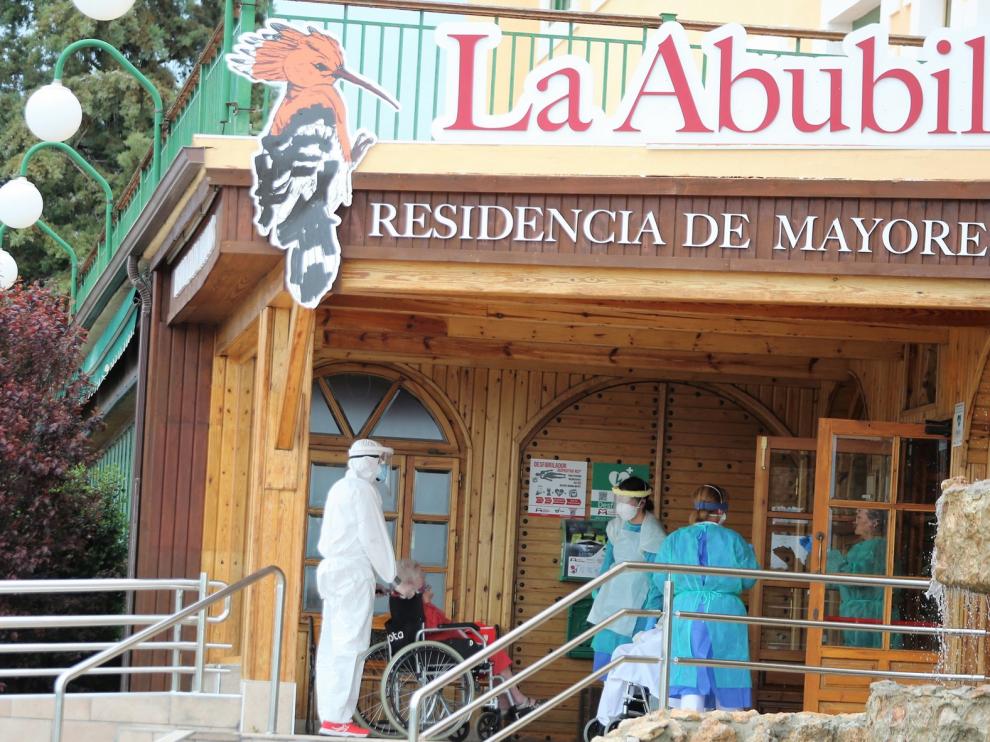 Trasladan a La Abubilla tres residentes de Campo con positivo en coronavirus