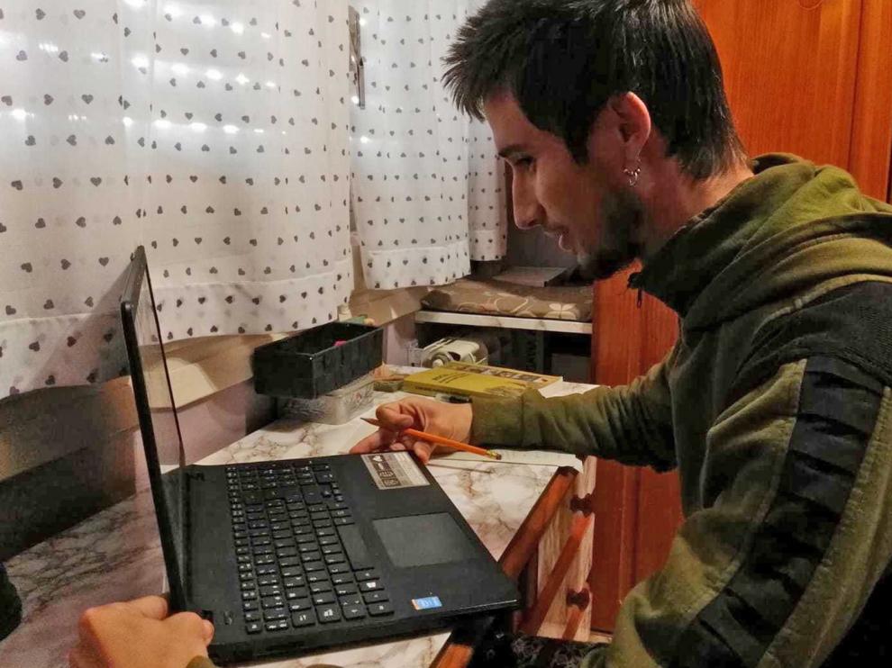 Jaldía Virawi, estudiante de de Nutrición y Dietética: "Sobre las prácticas no sé cual sería la situación idónea"
