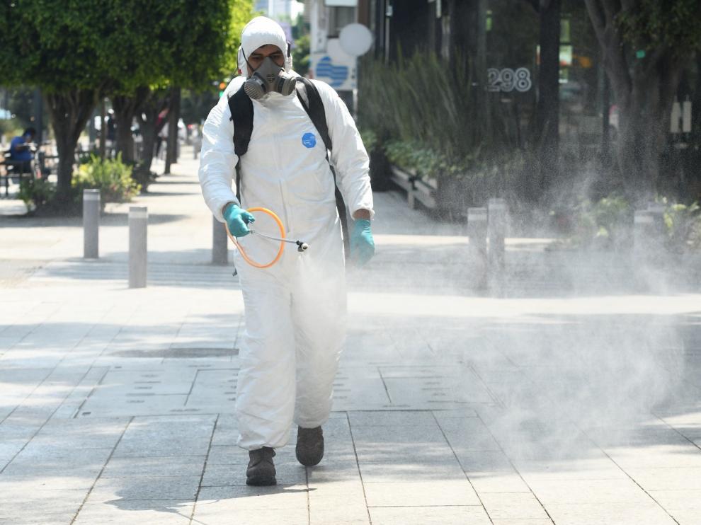 La OMS avisa de que se puede superar el millón de contagios por coronavirus