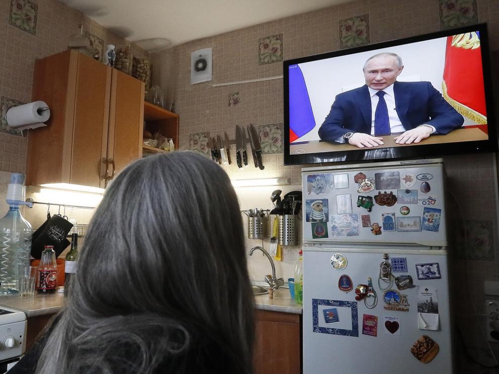 Vladimir Putin fija como no laborable el mes de abril para contener la propagación del coronavirus