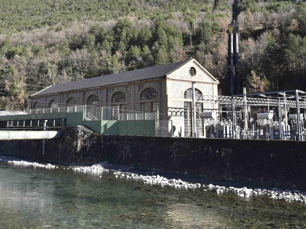 Desestimado un recurso contra la reversión del salto del Cinqueta