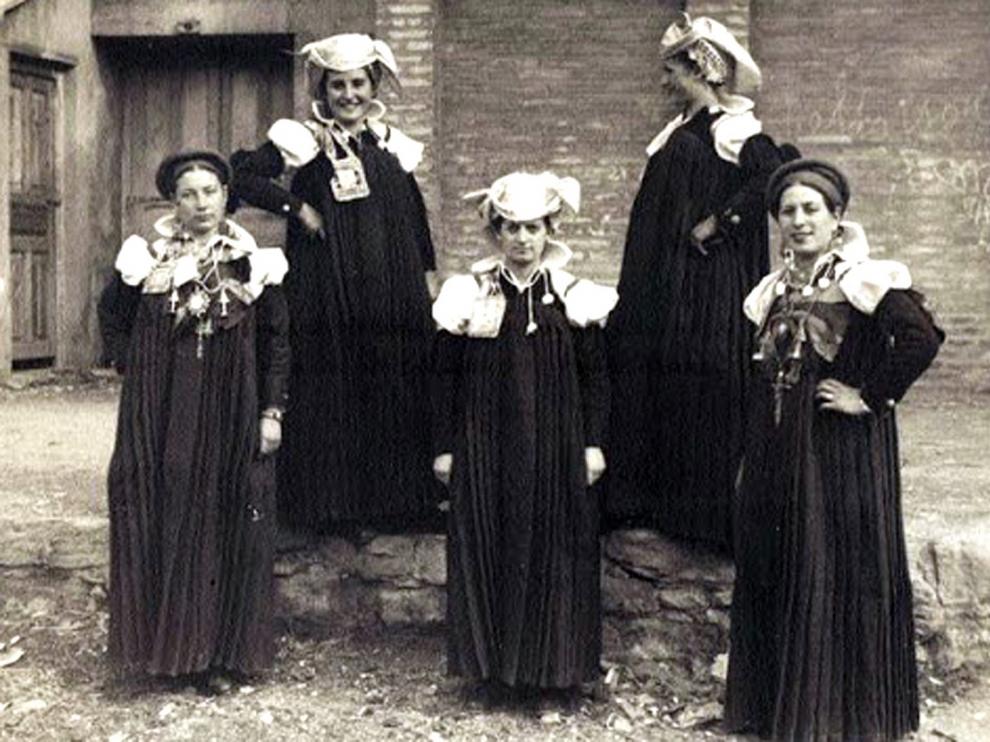 Los archivos aragoneses impulsan la #CulturaenCasa durante la Semana Santa