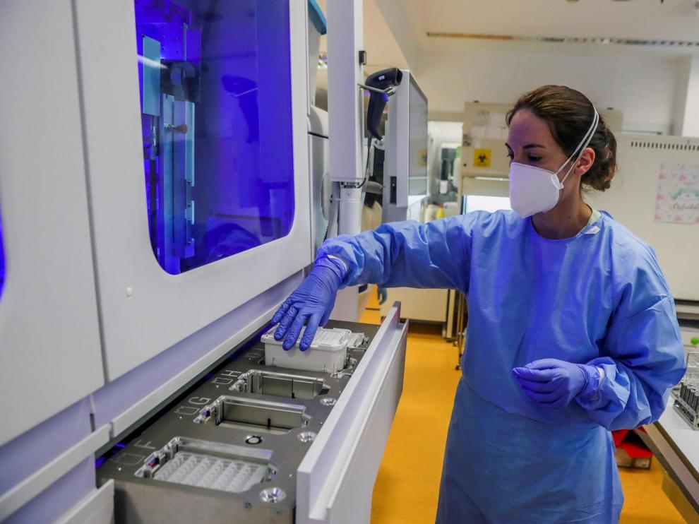 El coronavirus sufre su mayor frenazo con 4.572 nuevos casos y 605 muertes
