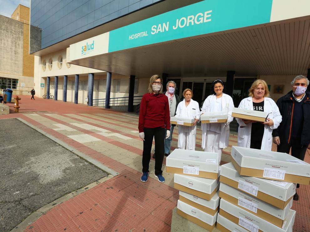 Apoyo a policías y sanitarios
