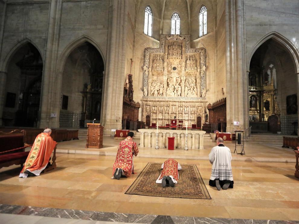 Los actos religiosos de Huesca se han celebrado sin la asistencia de fieles debido al coronavirus