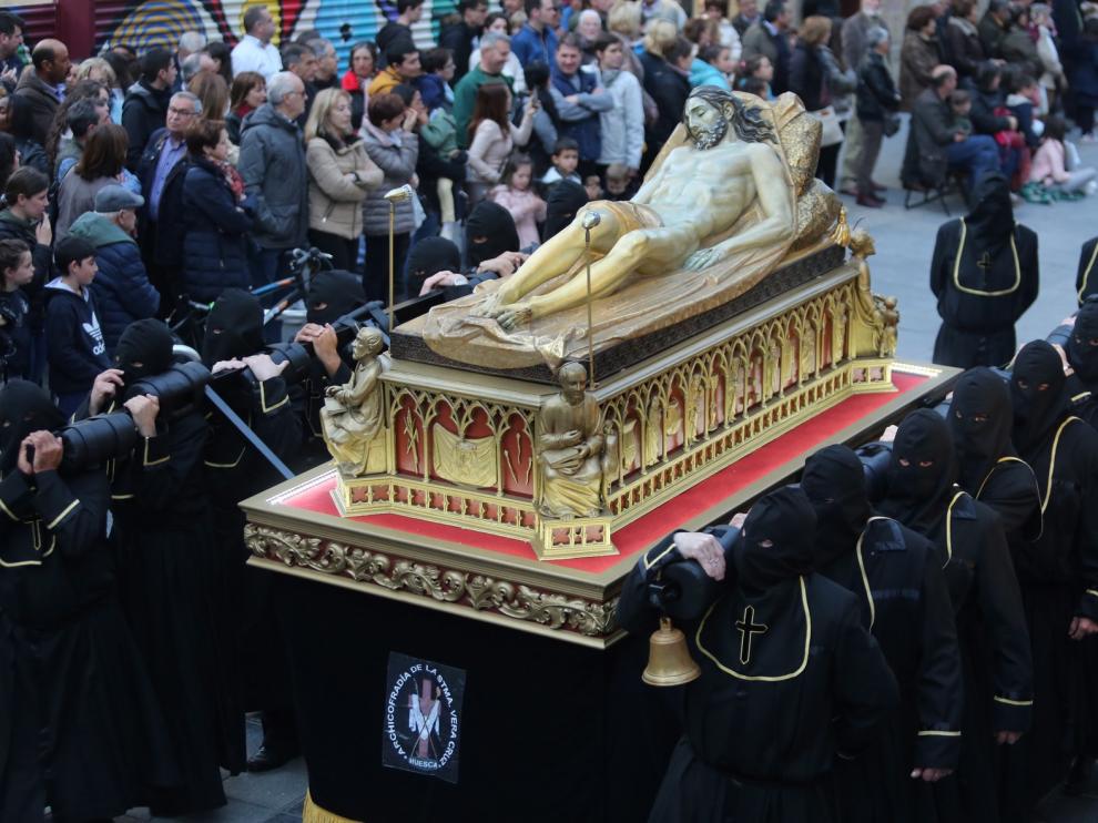 El coronavirus conduce a una Semana Santa más íntima y digital