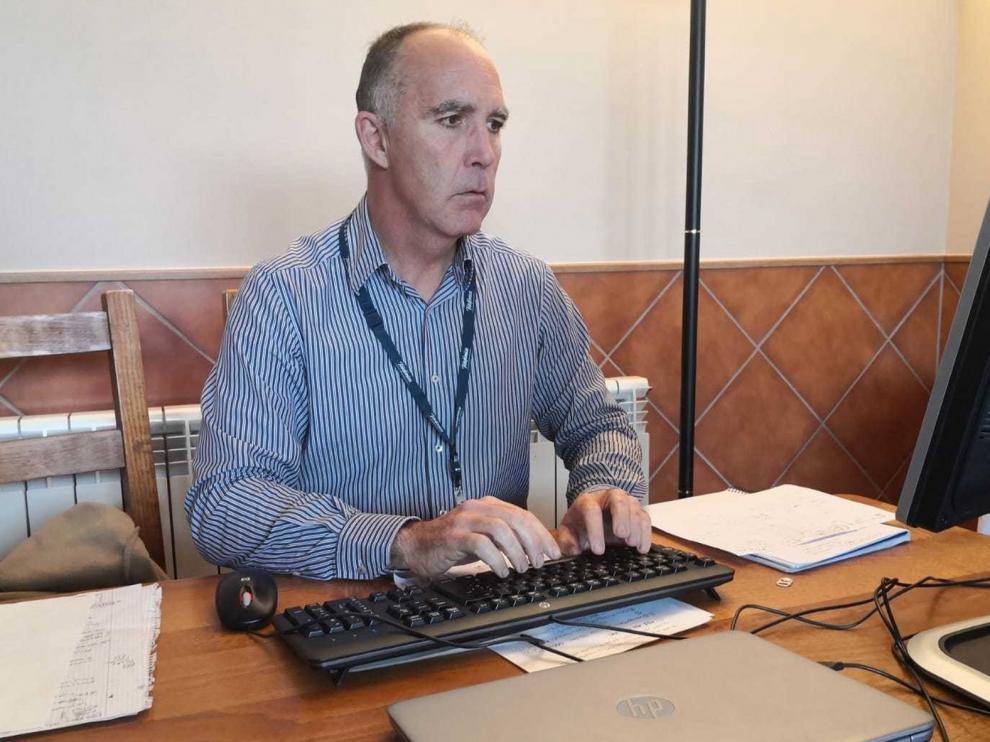 Ignacio Domínguez: "La prioridad es mantener la red para el desarrollo de los servicios esenciales"