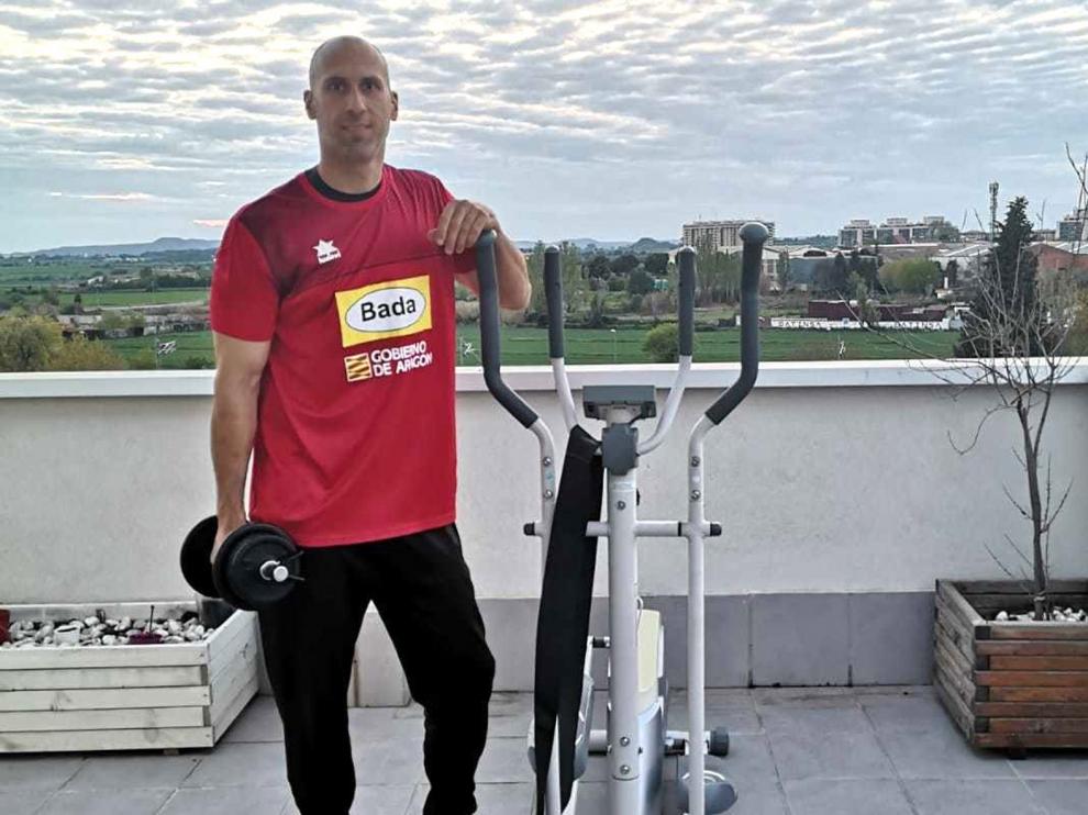 Marco Mira: "La gente es consciente y está respondiendo muy bien"