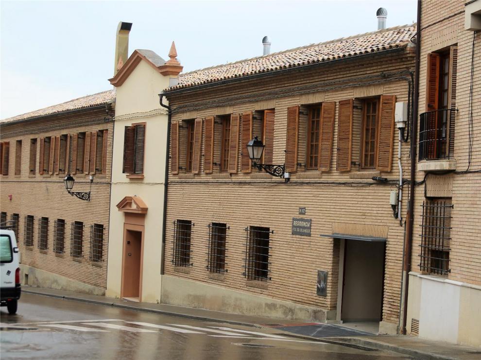 Detectan un tercer brote de coronavirus en Huesca, en la residencia La Merced