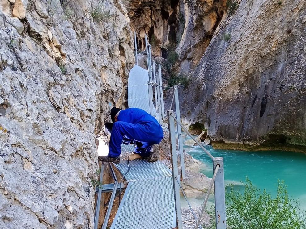 Alquézar pone a punto la Ruta de las Pasarelas para después del confinamiento por el coronavirus