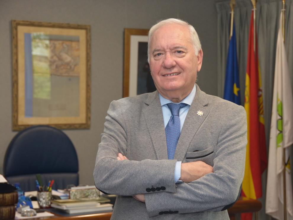 Los enfermeros achacan a la gestión "caótica" de Gobierno el contagio de sanitarios por coronavirus