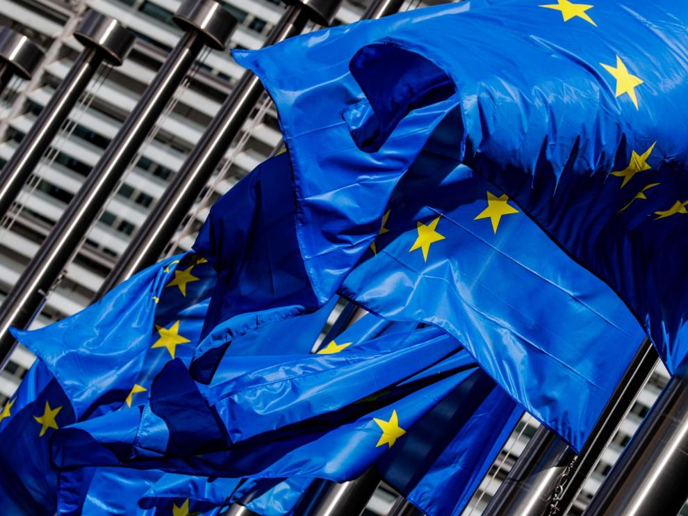 Europa pide a España medidas contra el paro e inversiones