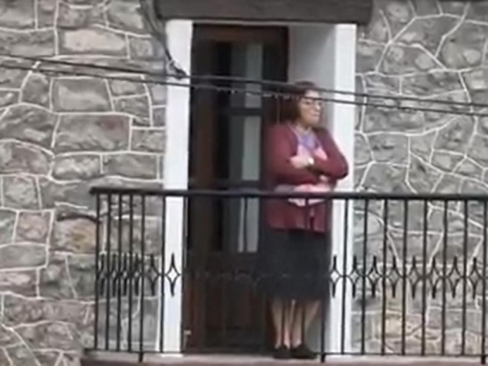 Los vecinos de Castejón de Sos se dan ánimos ante el coronavirus en un emotivo vídeo