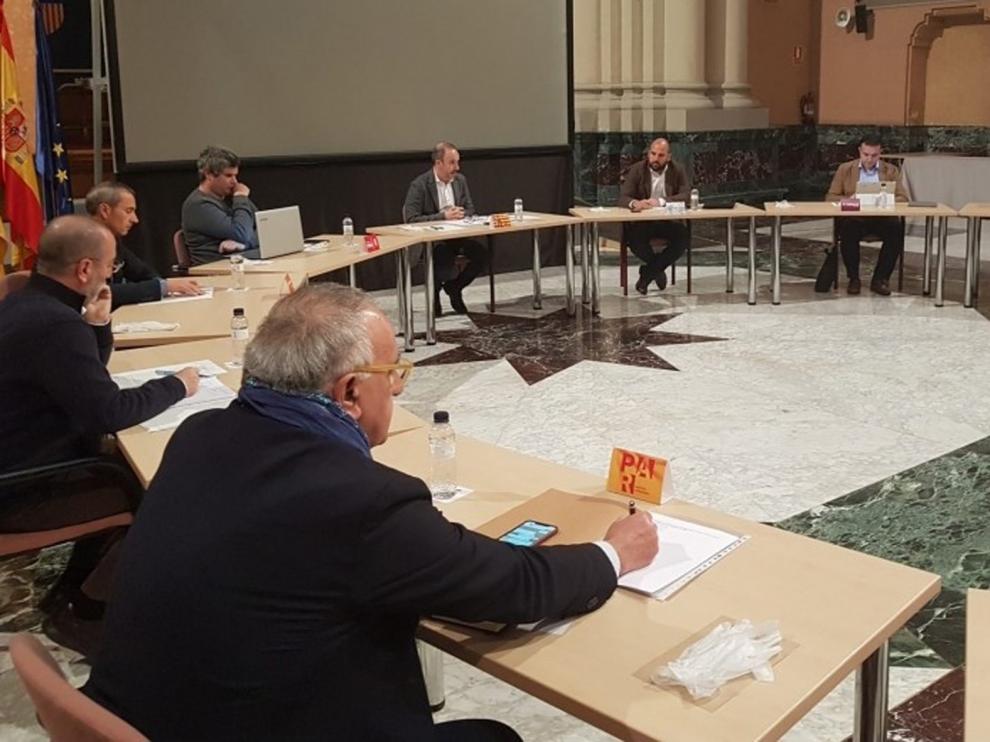 Echa a andar la Mesa para la recuperación de la Comunidad