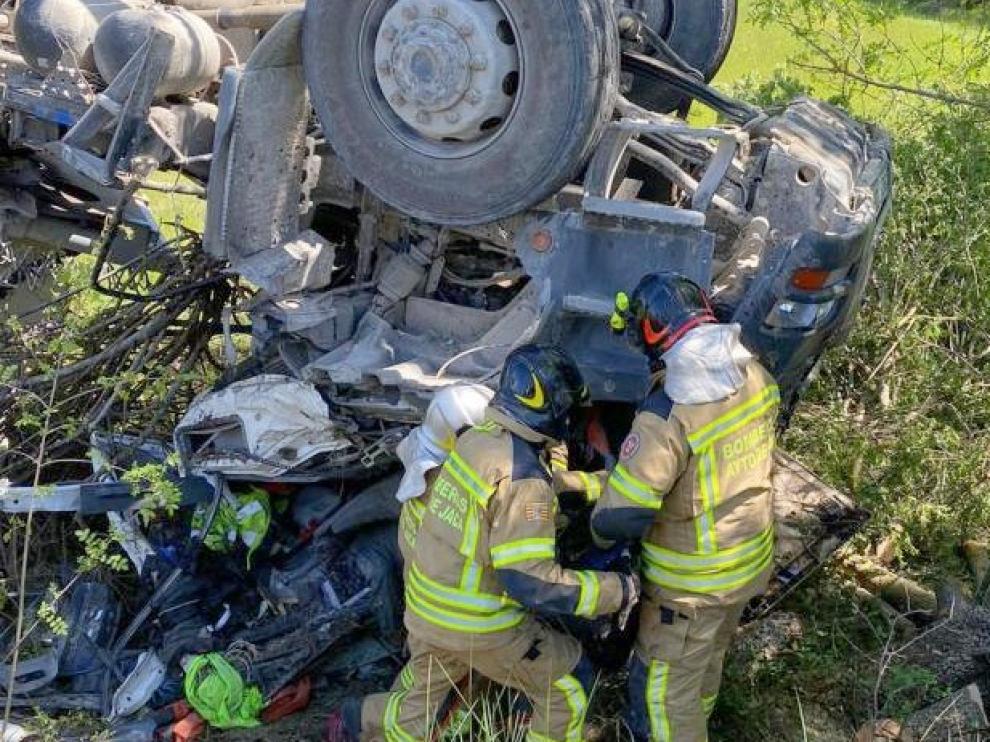 Accidente mortal de un camionero navarro en Escó, en la Jacetania
