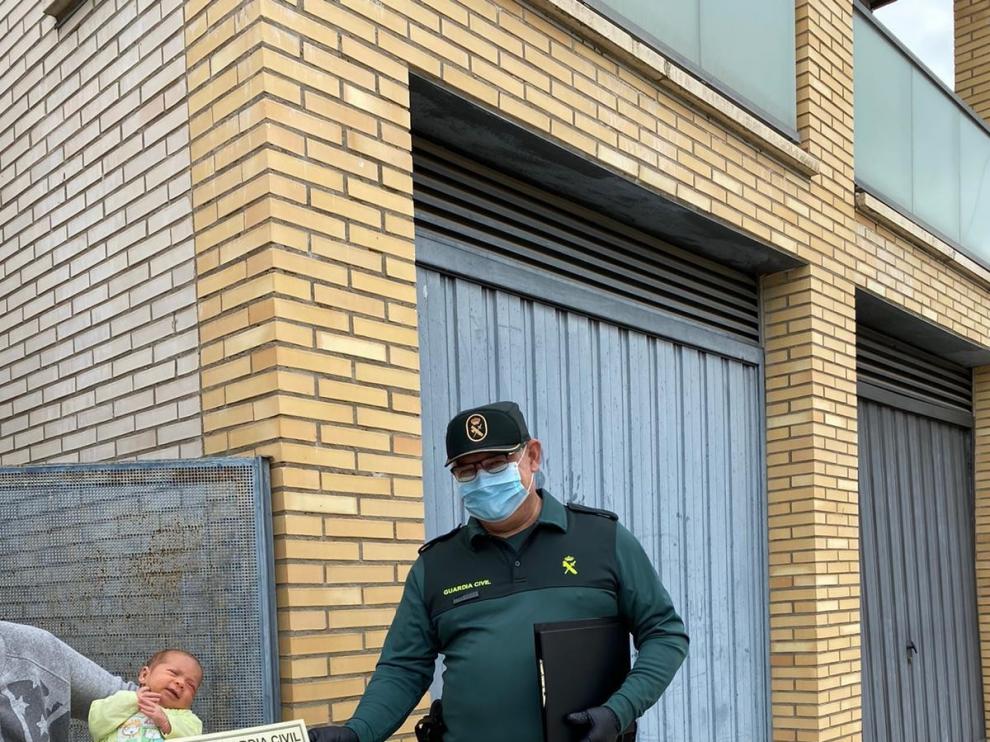 Diploma a los niños de Tierz por haberse quedado en casa durante el confinamiento por el coronavirus