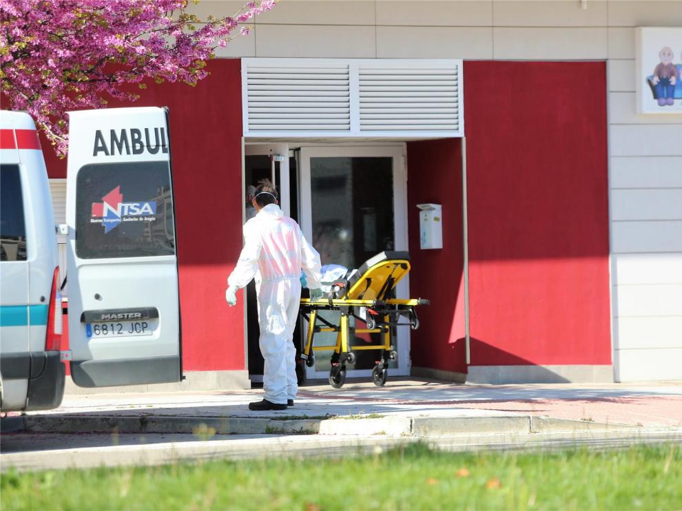 El coronavirus se ha cobrado la vida de medio millar de aragoneses que estaban en residencias