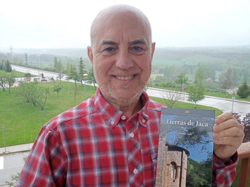 Chema Tapia: "Hay de todos los niveles, desde paseos en familia a excursiones de montaña"