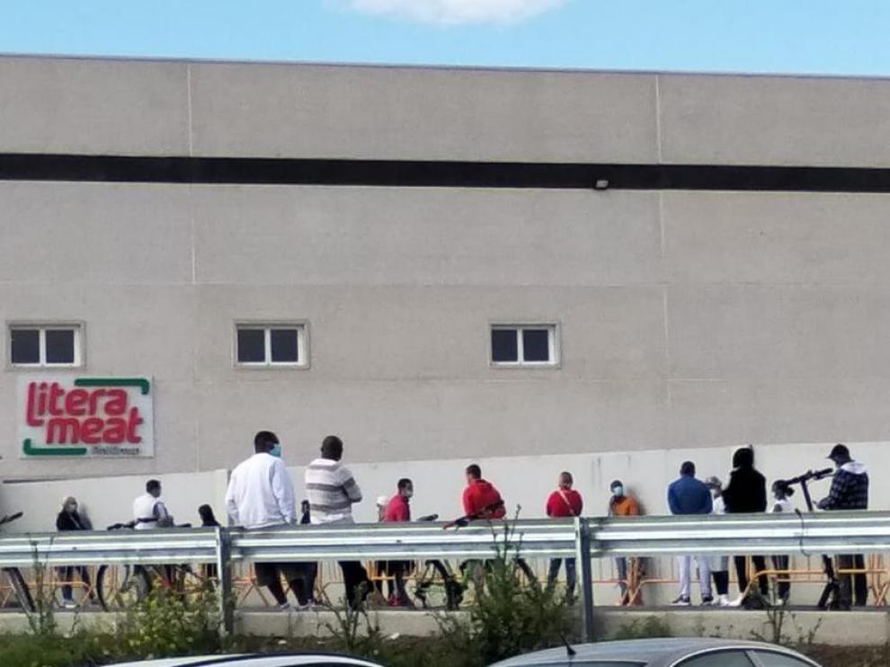 Los test del sábado en Litera Meat llegan al Juzgado de Monzón "por atentar contra la salud de los trabajadores"