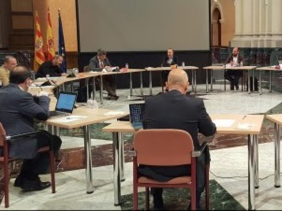La mesa para la Recuperación Social y Económica agiliza su trabajo para tener lista la estrategia a final de mayo