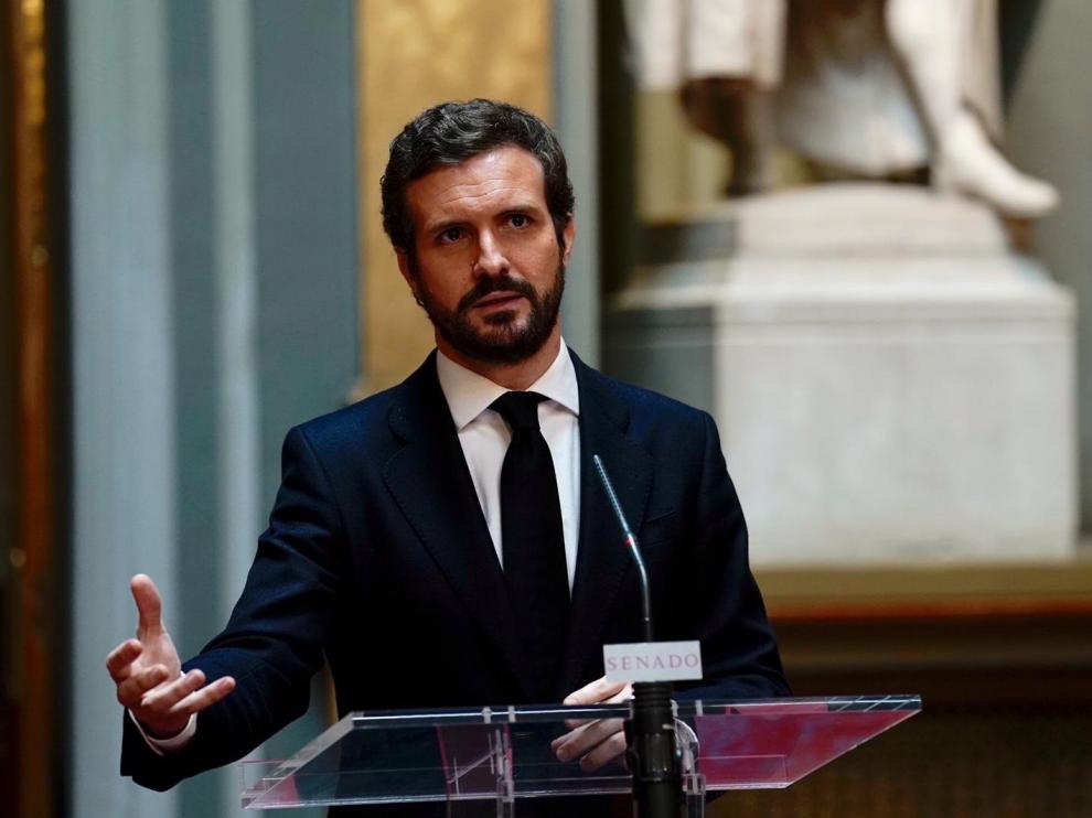 Casado rechaza un plan que es "un caos"