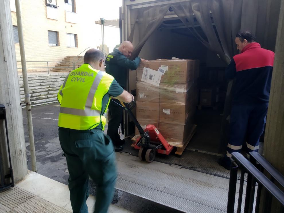 Aragón recibe más de 400.000 mascarillas del Gobierno de España