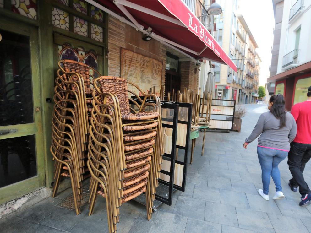 Con Huesca pide primar la salud en las terrazas y apoyo fiscal a la hostelería