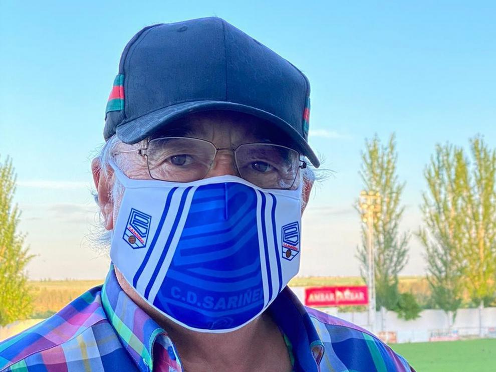 El Sariñena reparte mascarillas personalizadas