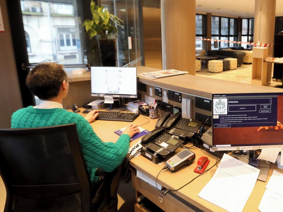 Solo un hotel de la capital reabre este lunes y con muy pocas expectativas