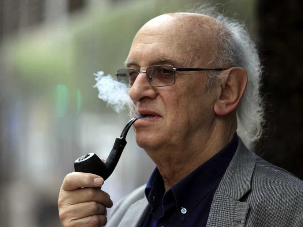 Petros Márkaris: "Muchos elogian a Grecia, pero antes nos pusieron en la picota"