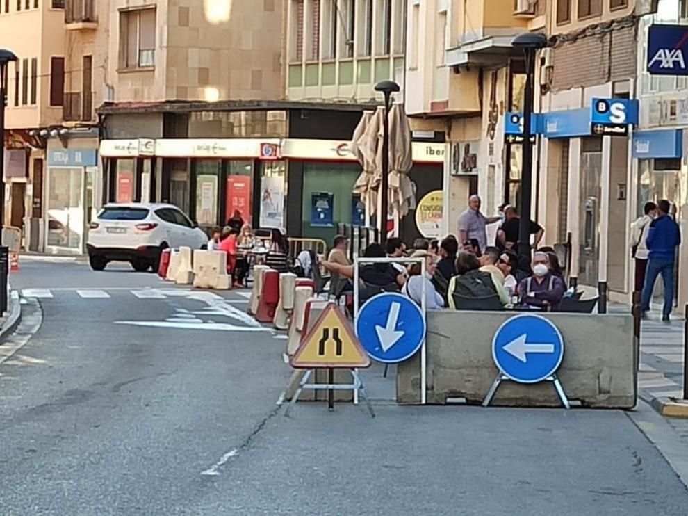 Monzón abre más espacios a los peatones para facilitar las distancias de seguridad