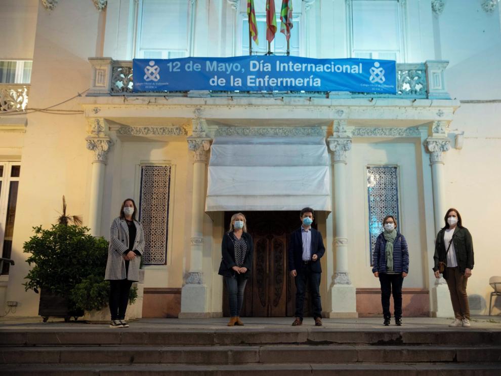 El Colegio de Enfermería de Huesca aconseja el uso de mascarillas y, mejor que guantes, lavarse las manos y gel viricida