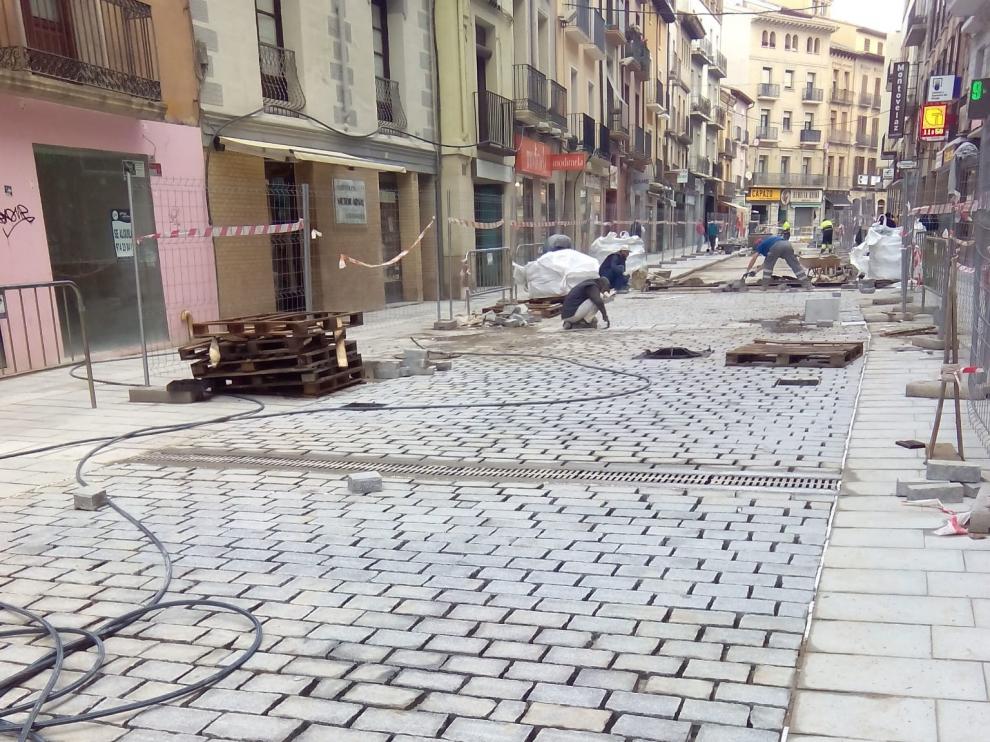 Las obras de reurbanización del Coso y de Ramón y Cajal de Huesca cumplen los plazos establecidos