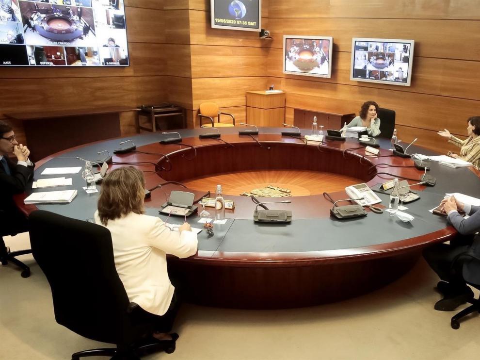El Gobierno acuerda con Ciudadanos una prórroga de quince días en lugar de un mes