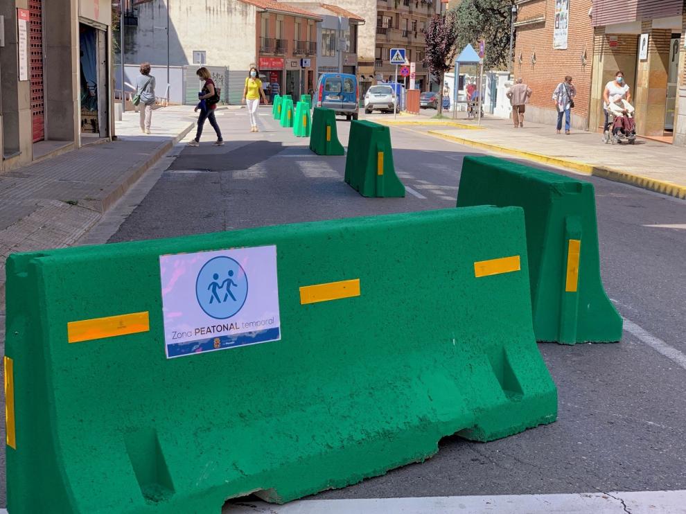 El Ayuntamiento de Monzón acota tres zonas más para peatones y bicis
