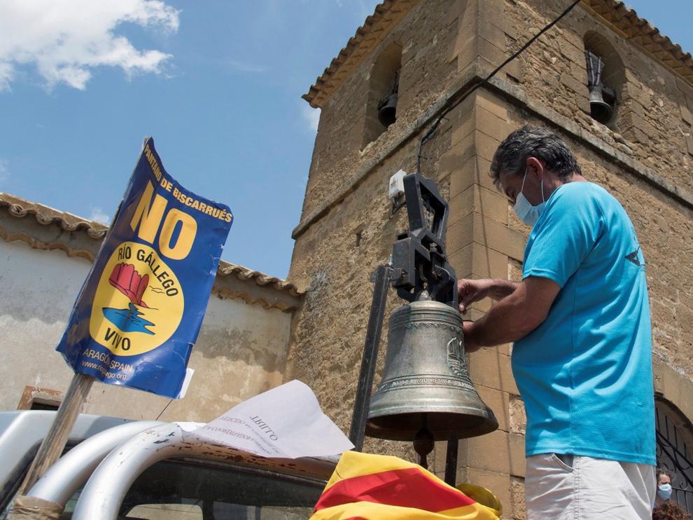Simbólico regreso a Erés de la "campana de la lucha"