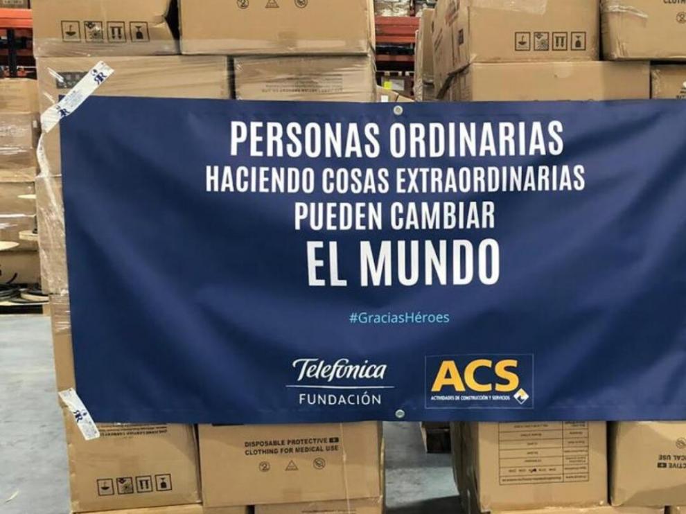 ACS y Telefónica traen de China más de 200.000 “buzos” para el personal sanitario de hospitales de toda España