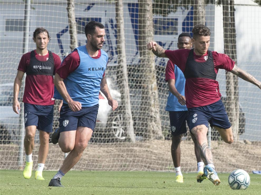 Suma y sigue del Huesca con los entrenamientos