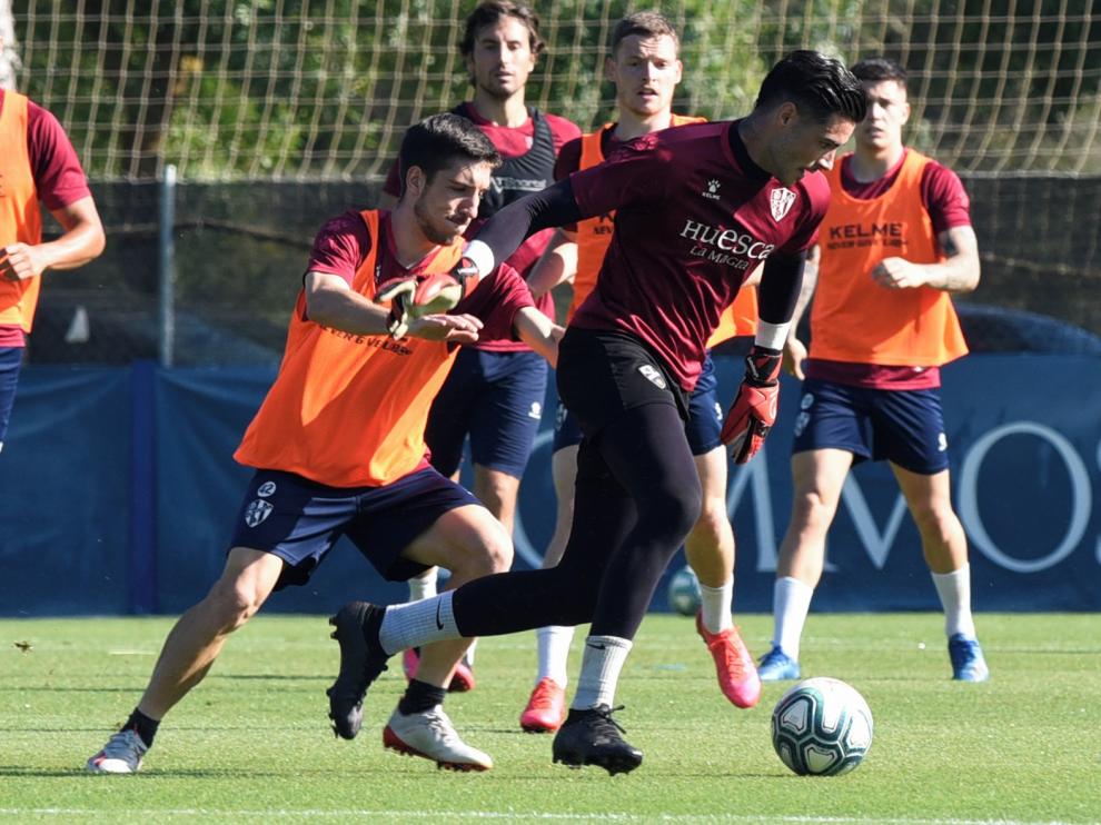 El Huesca empieza a trabajar al completo