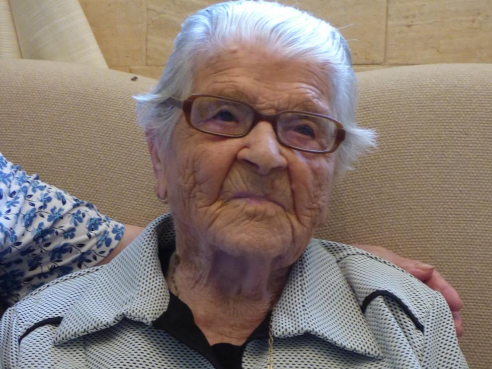 Fallece Lucía Lacoma en su casa de Castillazuelo, la altoaragonesa más longeva con 109 años