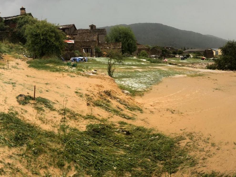 Graves daños en Botaya por la fuerte tromba de agua